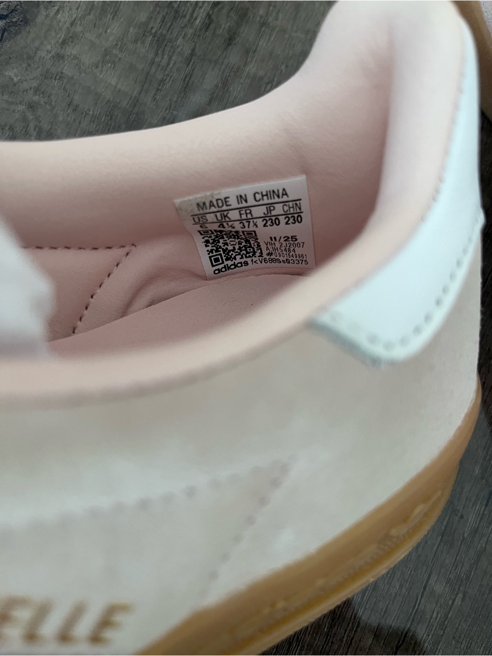 NIB New Adidas Gazelle Indoor shoes Sneakers women Pink 6 - Picture 6 of 6